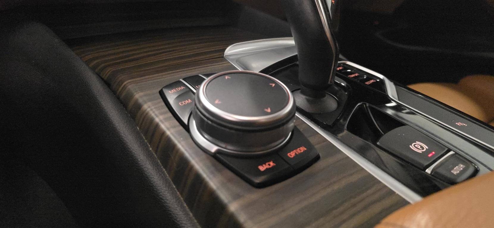 BMW 5 Series 3.0 540i SE Saloon 4dr Petrol Auto xDrive Euro 6 (s/s) (340 ps)