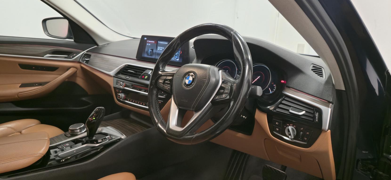 BMW 5 Series 3.0 540i SE Saloon 4dr Petrol Auto xDrive Euro 6 (s/s) (340 ps)