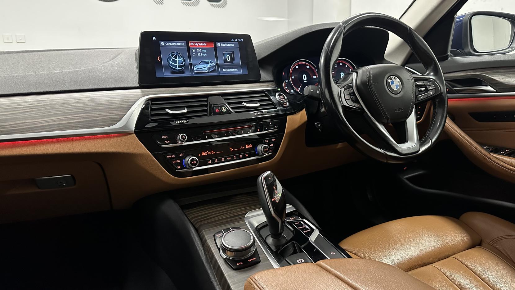 BMW 5 Series 3.0 540i SE Saloon 4dr Petrol Auto xDrive Euro 6 (s/s) (340 ps)