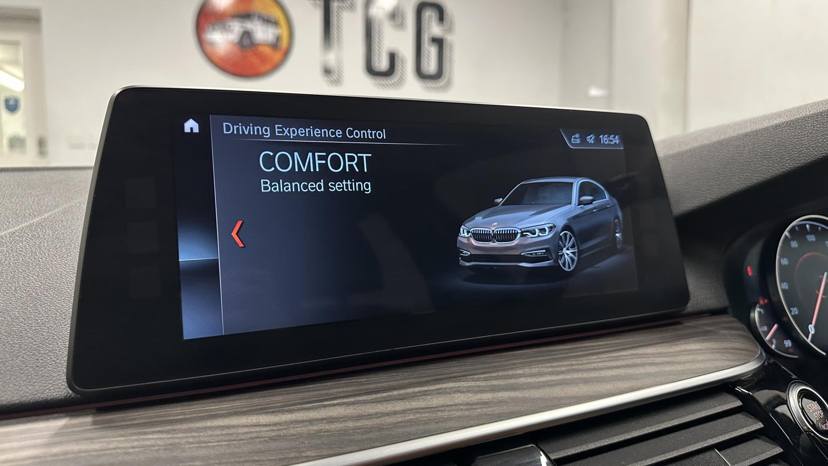 BMW 5 Series 3.0 540i SE Saloon 4dr Petrol Auto xDrive Euro 6 (s/s) (340 ps)