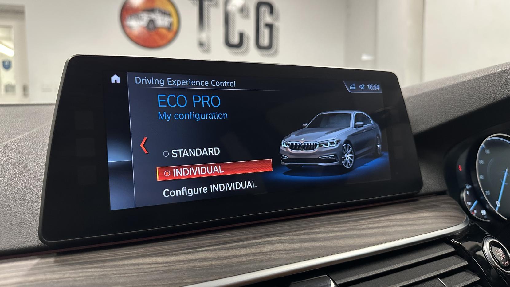 BMW 5 Series 3.0 540i SE Saloon 4dr Petrol Auto xDrive Euro 6 (s/s) (340 ps)