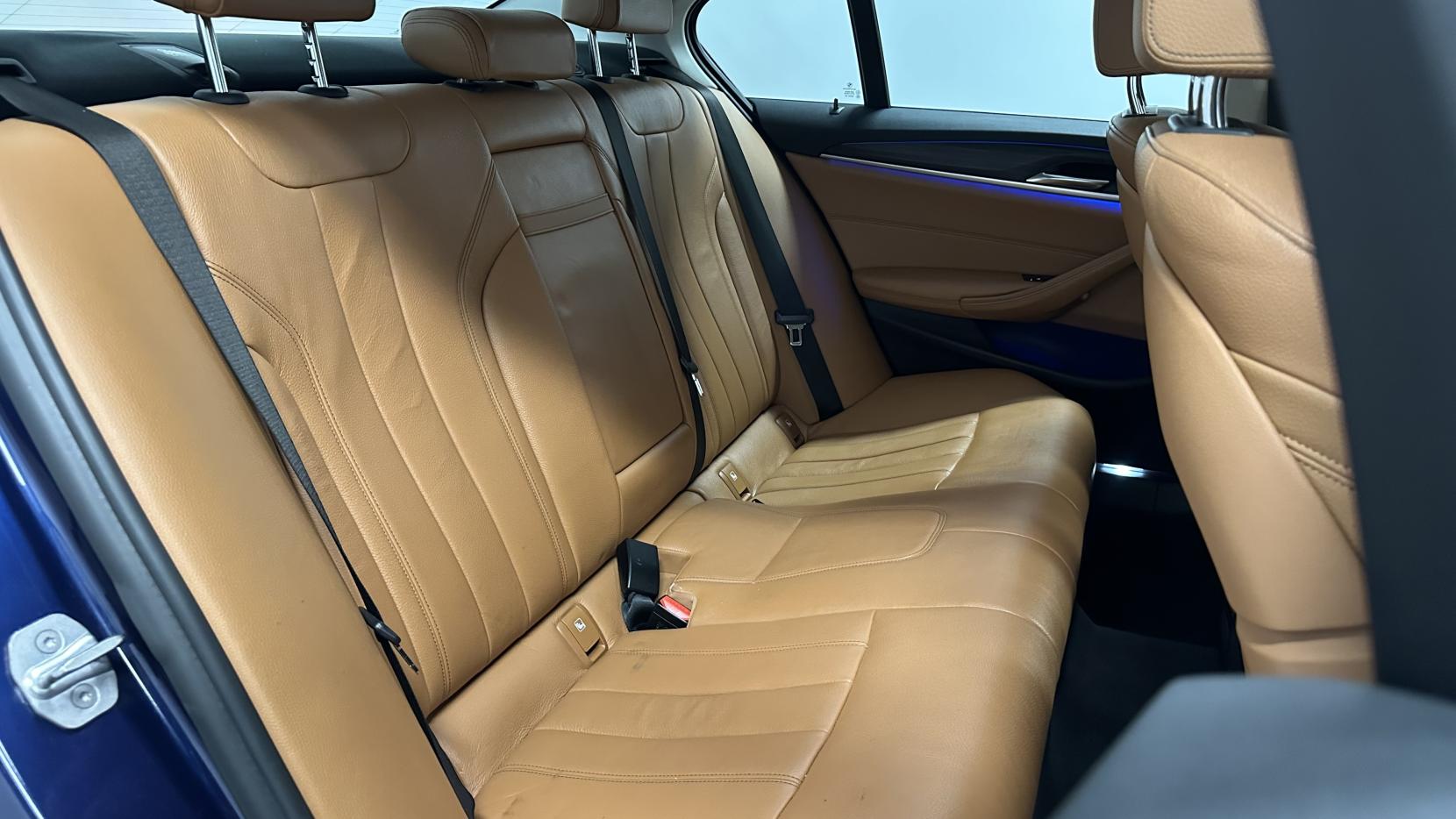 BMW 5 Series 3.0 540i SE Saloon 4dr Petrol Auto xDrive Euro 6 (s/s) (340 ps)