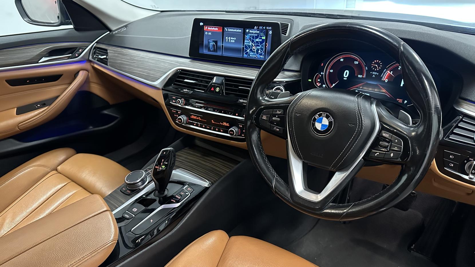 BMW 5 Series 3.0 540i SE Saloon 4dr Petrol Auto xDrive Euro 6 (s/s) (340 ps)