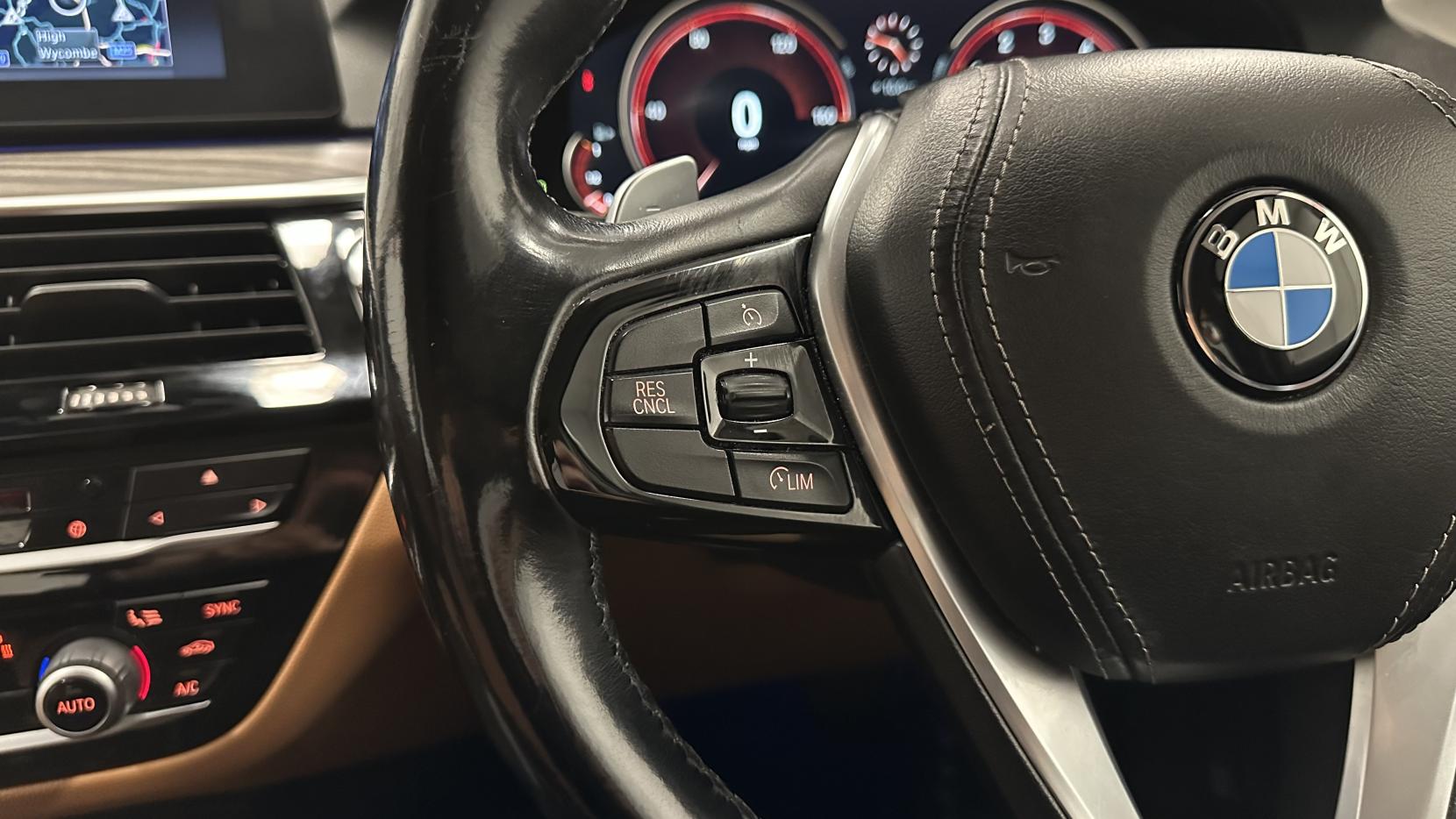 BMW 5 Series 3.0 540i SE Saloon 4dr Petrol Auto xDrive Euro 6 (s/s) (340 ps)