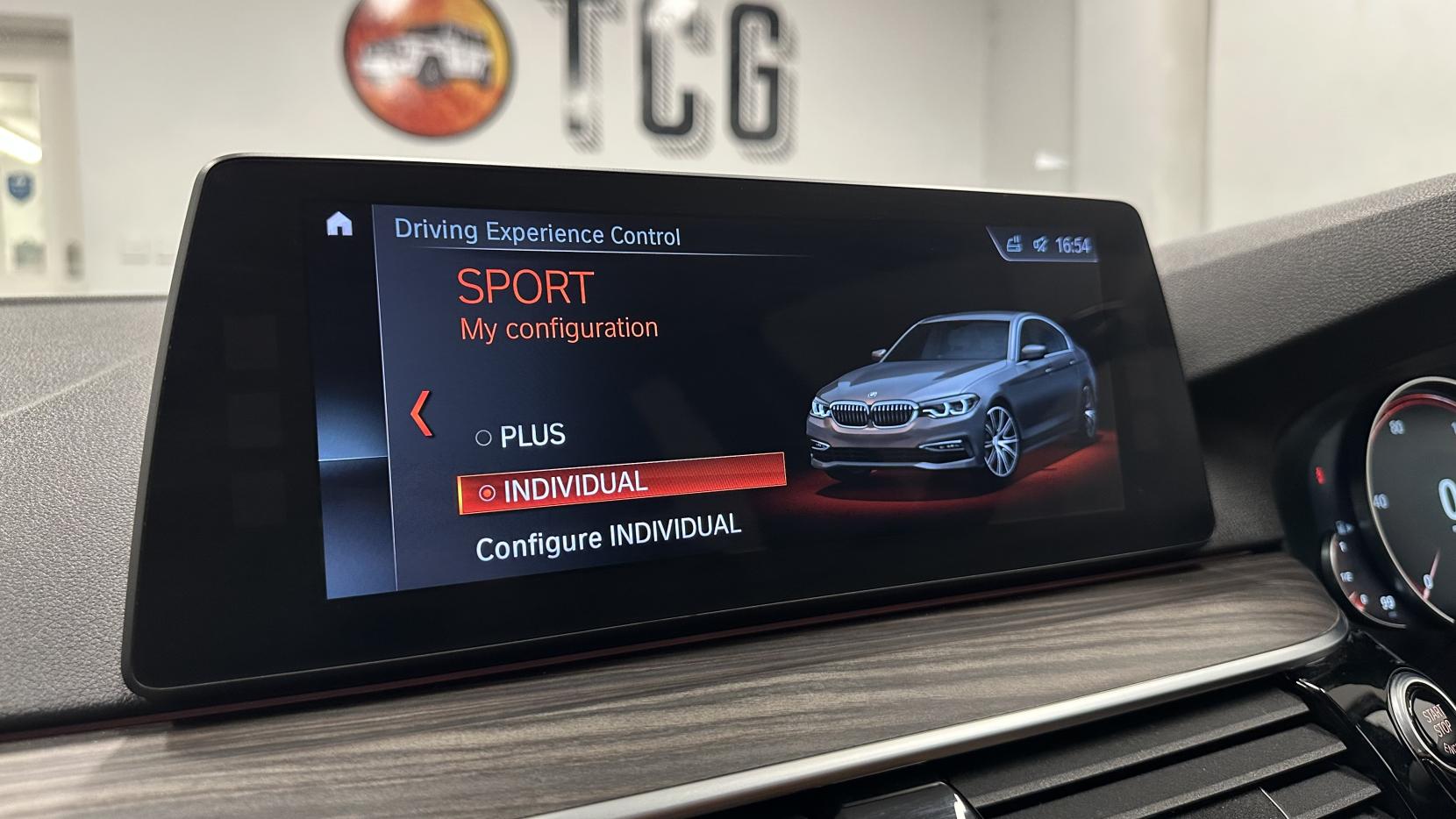 BMW 5 Series 3.0 540i SE Saloon 4dr Petrol Auto xDrive Euro 6 (s/s) (340 ps)