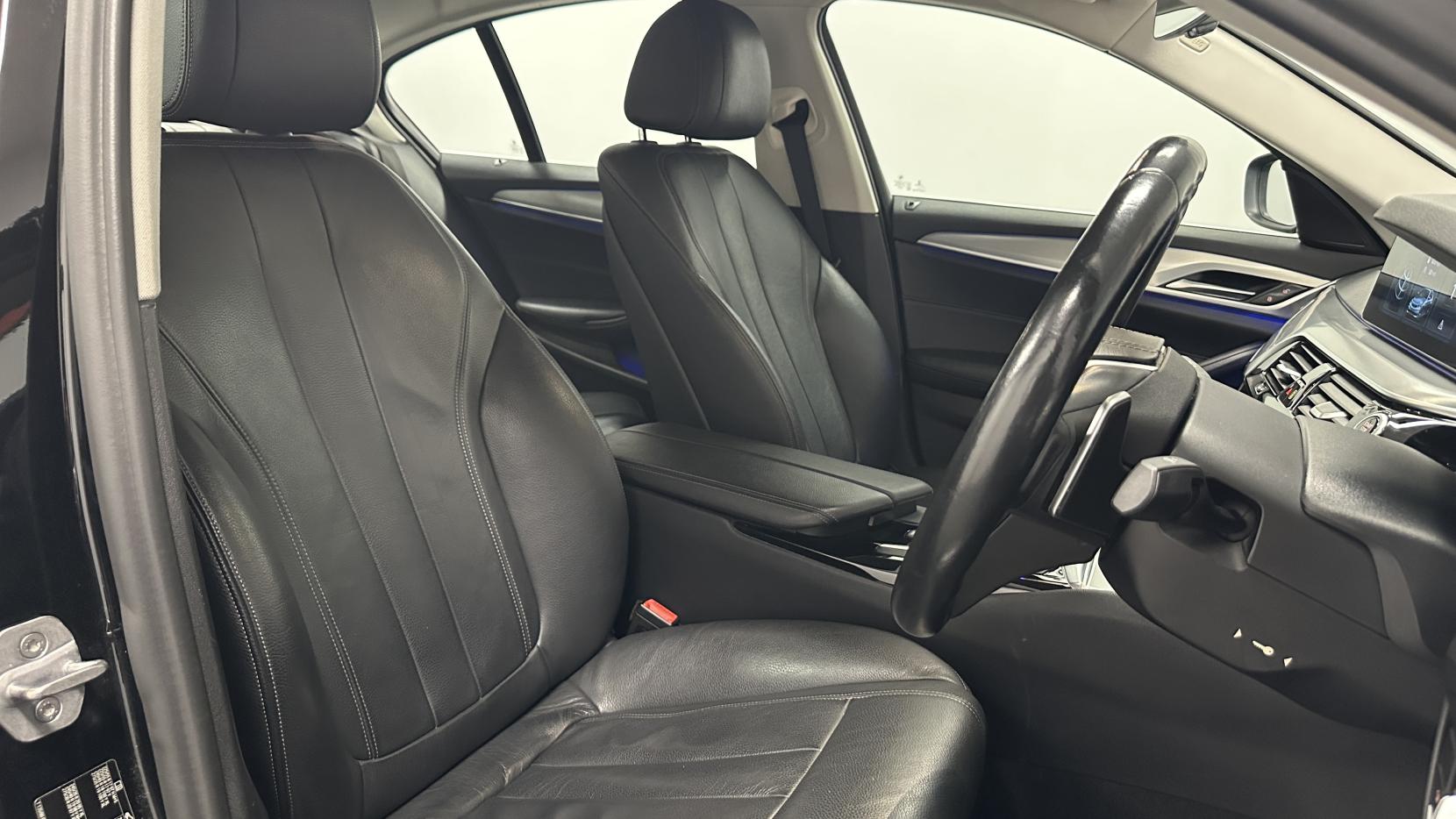 BMW 5 Series 2.0 520d SE Saloon 4dr Diesel Auto Euro 6 (s/s) (190 ps)