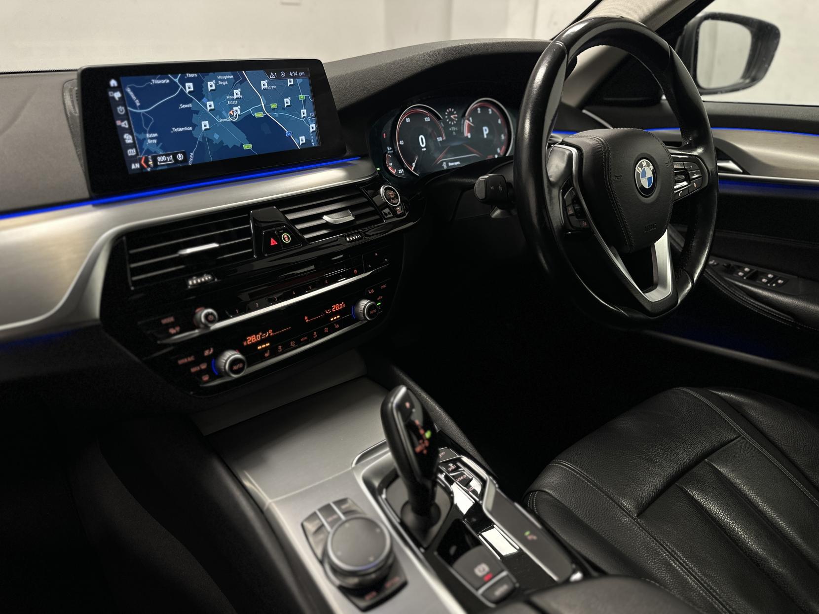 BMW 5 Series 2.0 520d SE Saloon 4dr Diesel Auto Euro 6 (s/s) (190 ps)