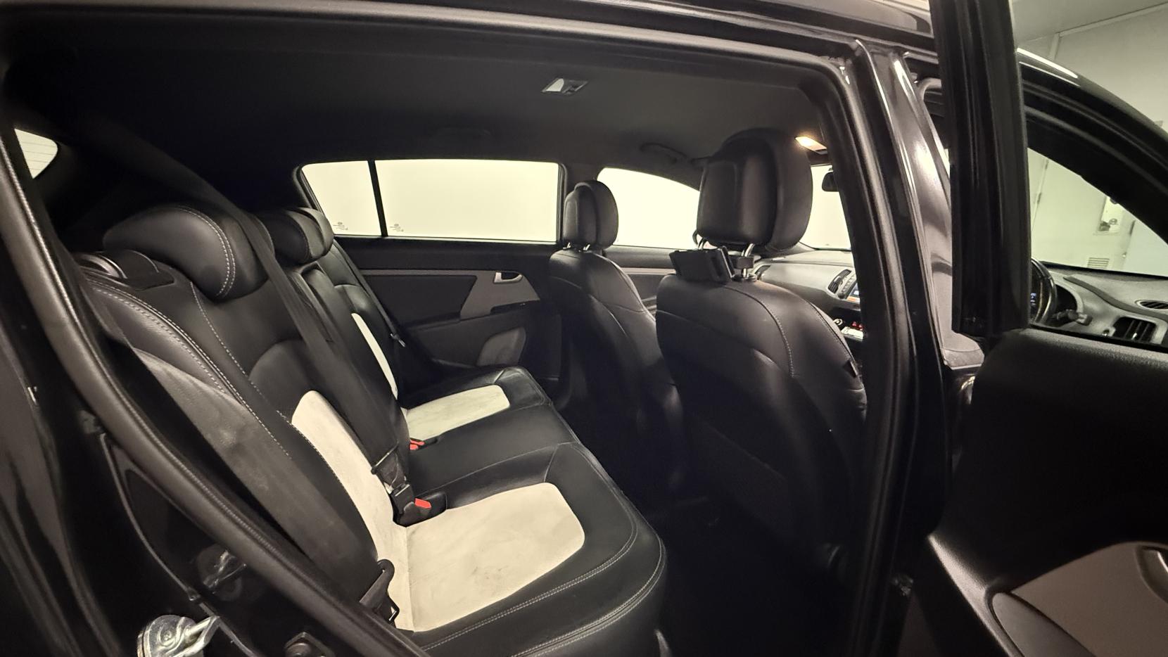 Kia Sportage 1.7 CRDi EcoDynamics Axis Edition SUV 5dr Diesel Manual 2WD Euro 6 (s/s) (114 bhp)