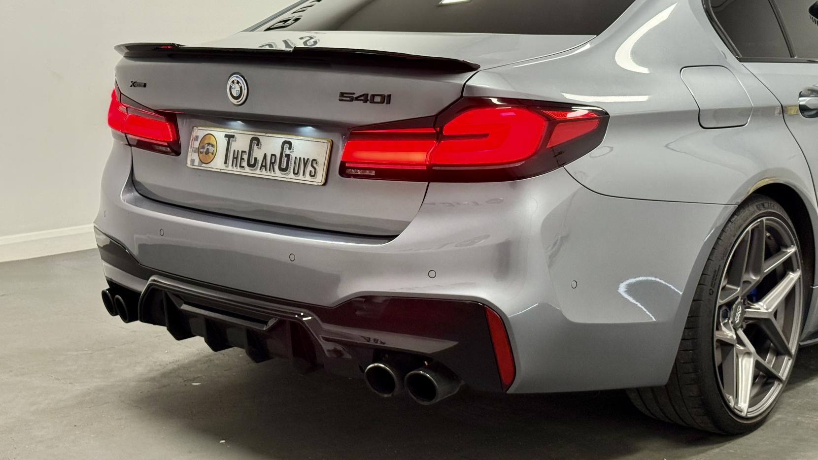 BMW 5 Series 3.0 540i GPF M Sport Saloon 4dr Petrol Auto xDrive Euro 6 (s/s) (340 ps)