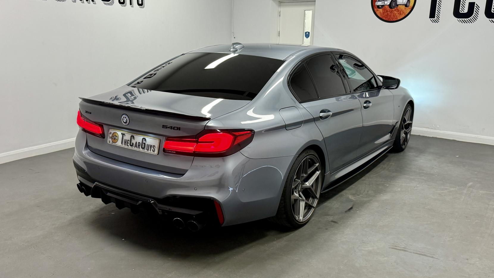 BMW 5 Series 3.0 540i GPF M Sport Saloon 4dr Petrol Auto xDrive Euro 6 (s/s) (340 ps)