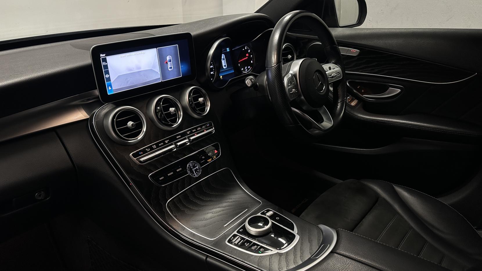 Mercedes-Benz C Class 2.0 C300 AMG Line Saloon 4dr Petrol G-Tronic+ Euro 6 (s/s) (258 ps)