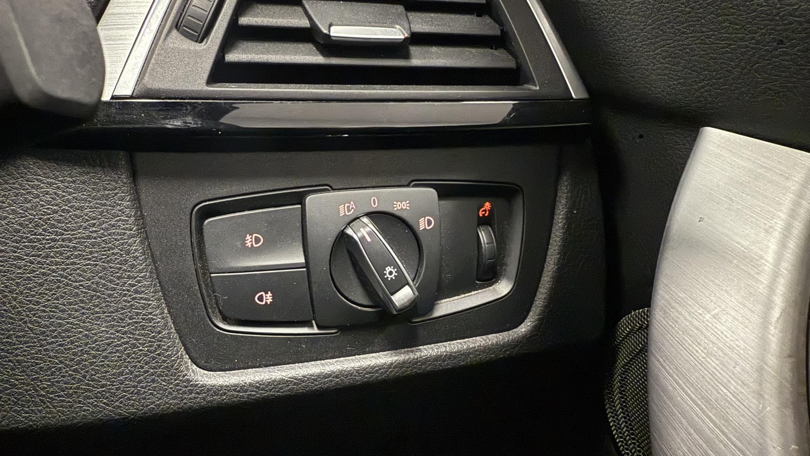 BMW 3 Series 3.0 330d M Sport Saloon 4dr Diesel Auto Euro 6 (s/s) (258 ps)