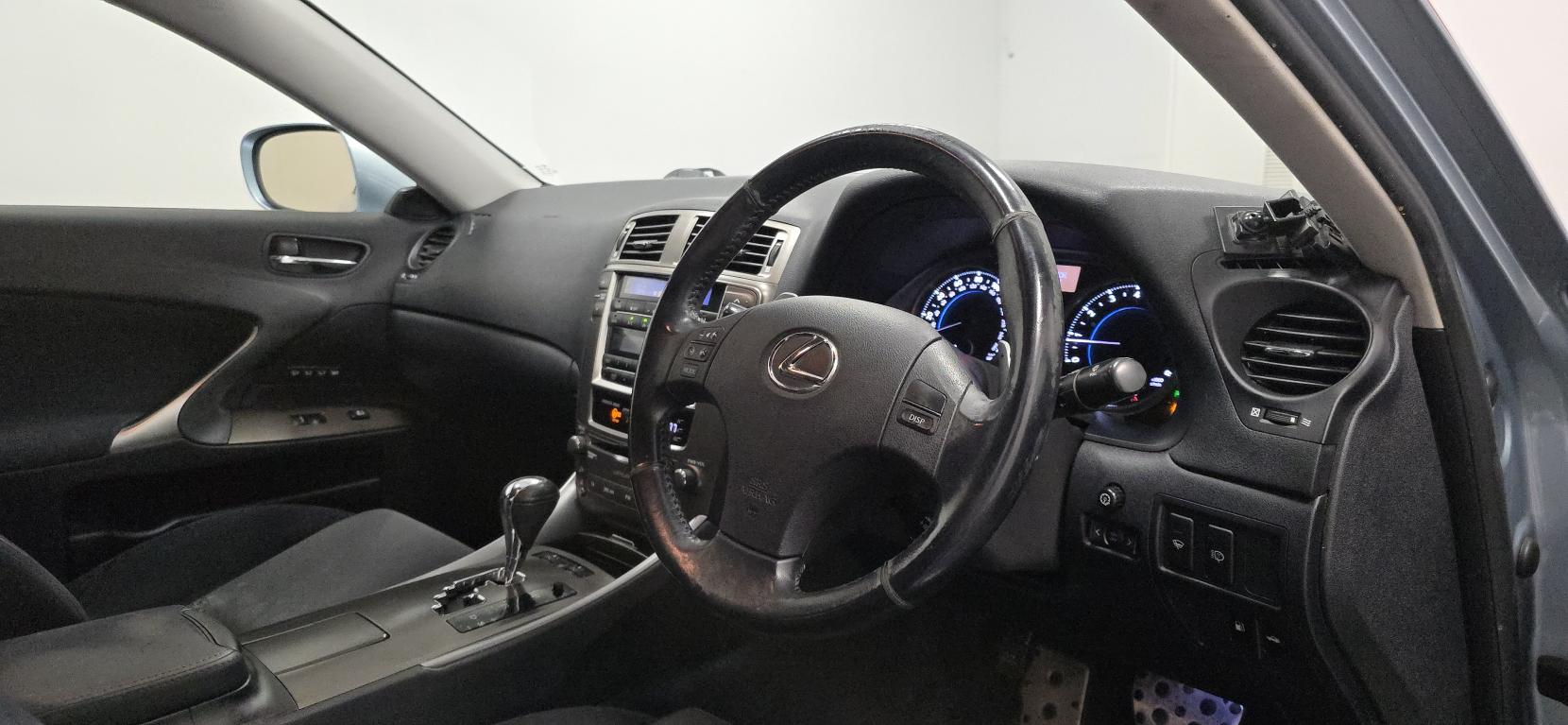 Lexus IS 2.5 250 Sport Saloon 4dr Petrol Automatic (214 g/km, 204 bhp)