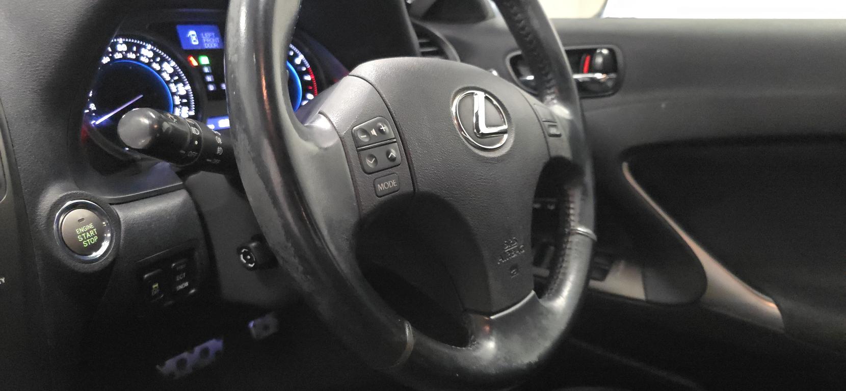 Lexus IS 2.5 250 Sport Saloon 4dr Petrol Automatic (214 g/km, 204 bhp)
