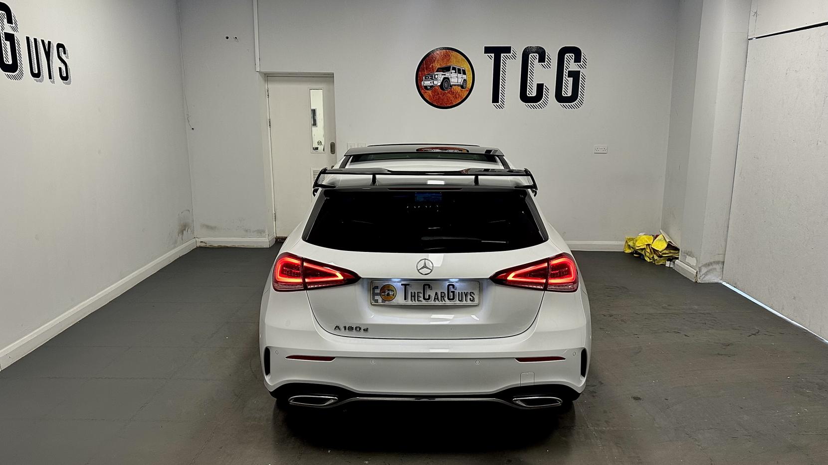 Mercedes-Benz A Class 1.5 A180d AMG Line (Premium Plus) Hatchback 5dr Diesel 7G-DCT Euro 6 (s/s) (116 ps)