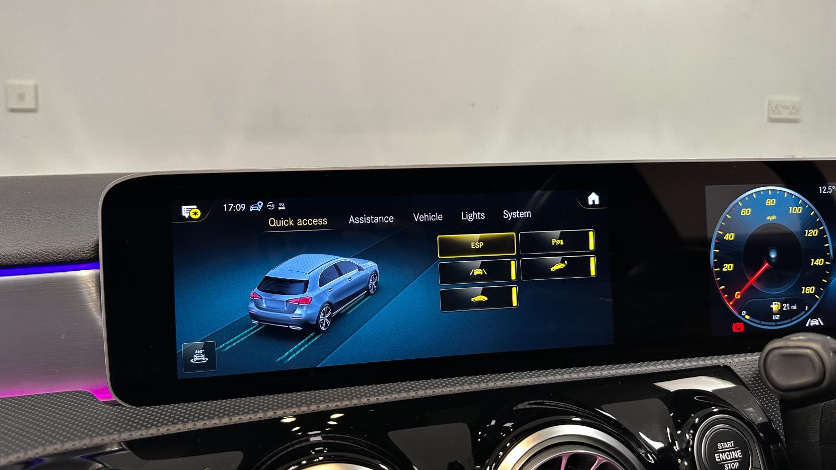 Mercedes-Benz A Class 1.5 A180d AMG Line (Premium Plus) Hatchback 5dr Diesel 7G-DCT Euro 6 (s/s) (116 ps)