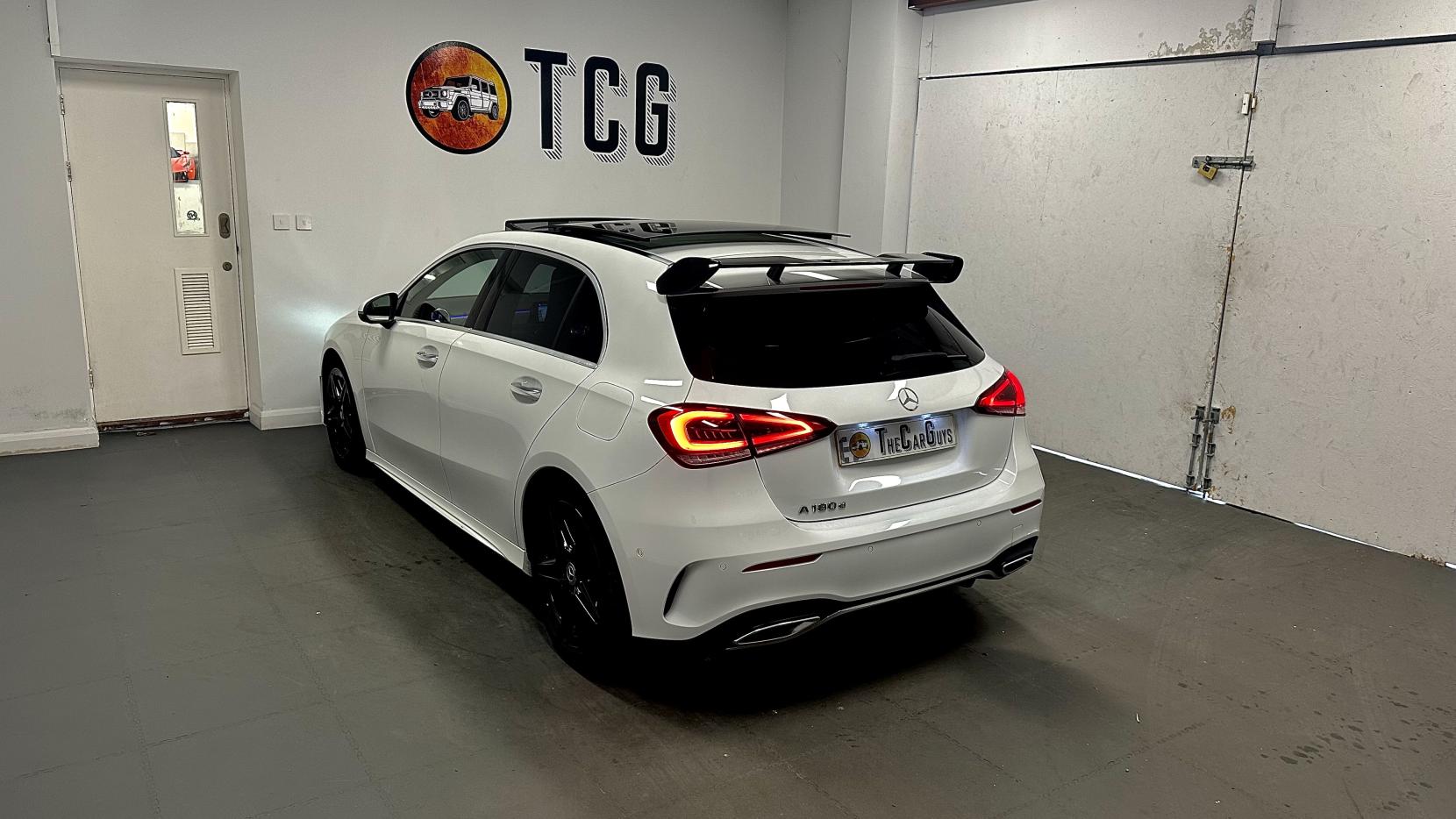 Mercedes-Benz A Class 1.5 A180d AMG Line (Premium Plus) Hatchback 5dr Diesel 7G-DCT Euro 6 (s/s) (116 ps)