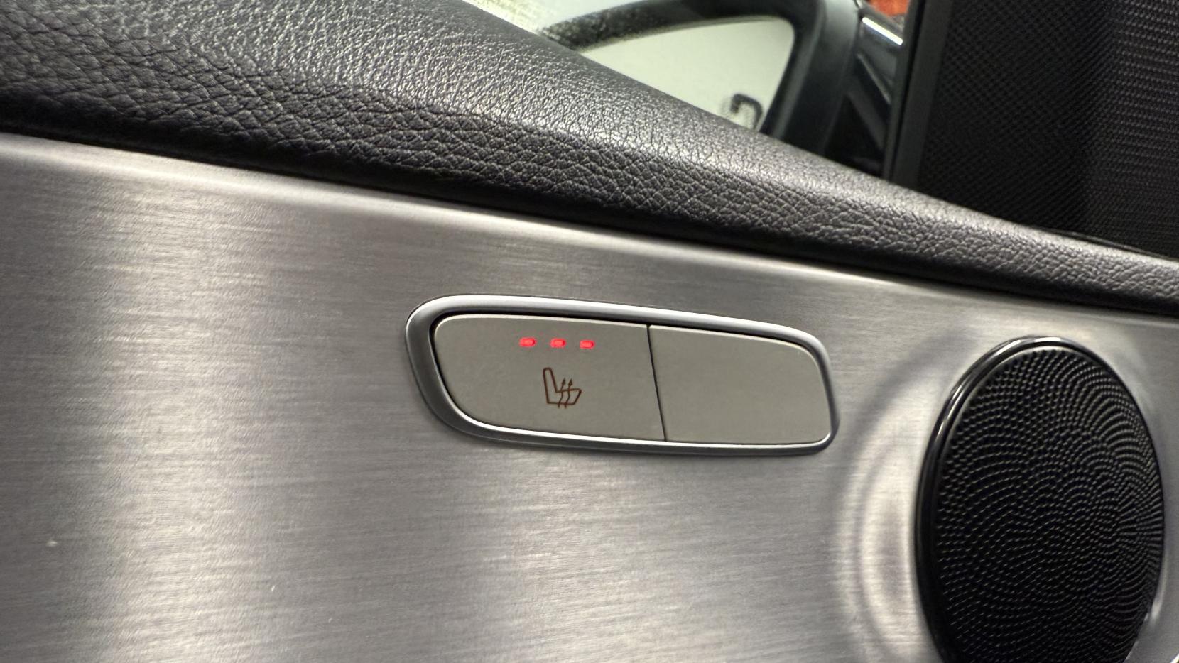 Mercedes-Benz C Class 1.6 C200d AMG Line Edition (Premium) Saloon 4dr Diesel G-Tronic+ Euro 6 (s/s) (160 ps)