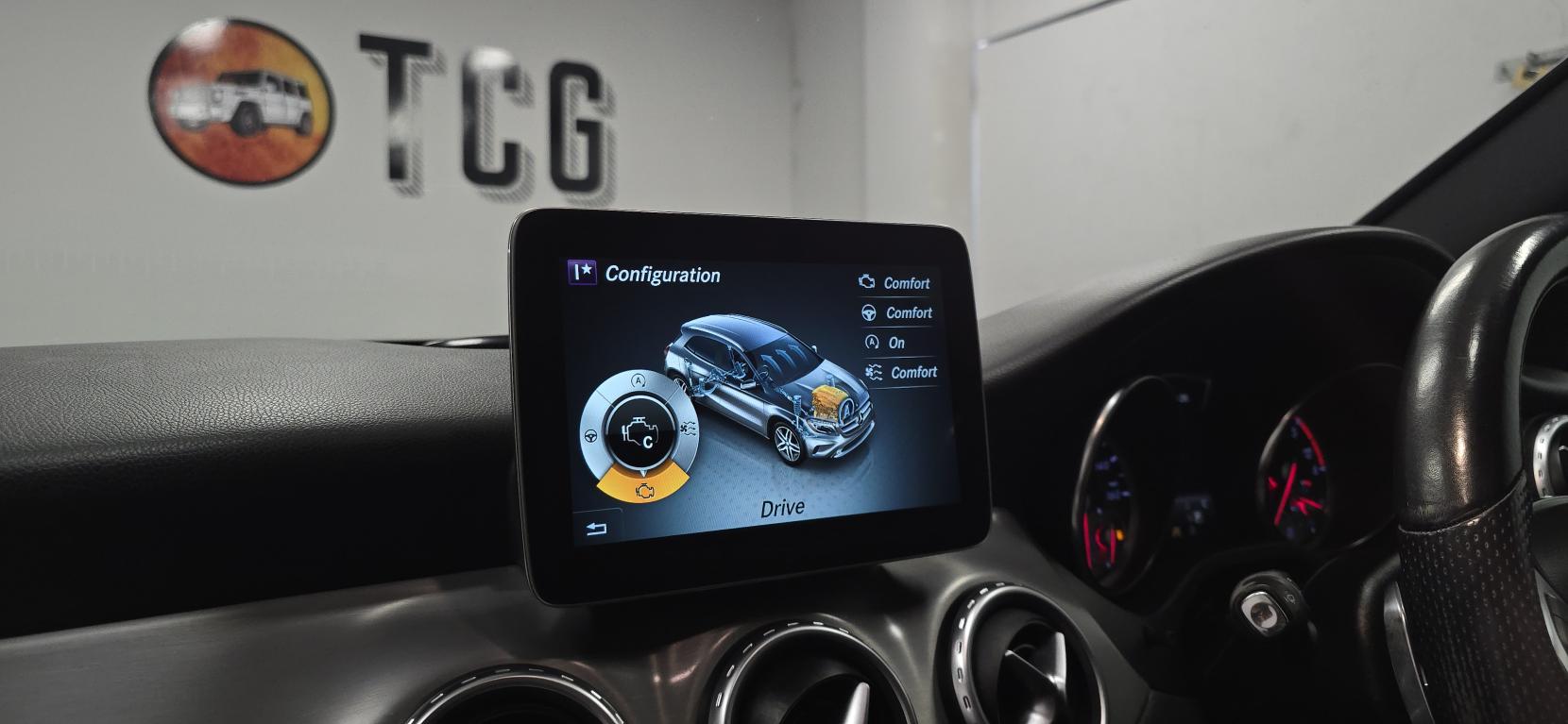 Mercedes-Benz GLA 2.1 GLA220d AMG Line (Premium Plus) SUV 5dr Diesel 7G-DCT 4MATIC Euro 6 (s/s) (177 ps)