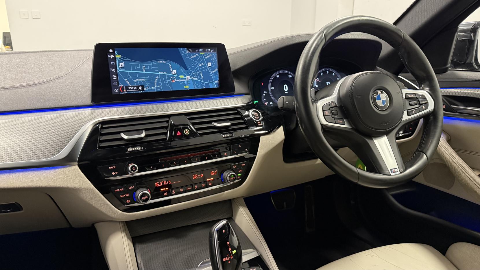 BMW 5 Series 2.0 520i GPF M Sport Saloon 4dr Petrol Auto Euro 6 (s/s) (184 ps)