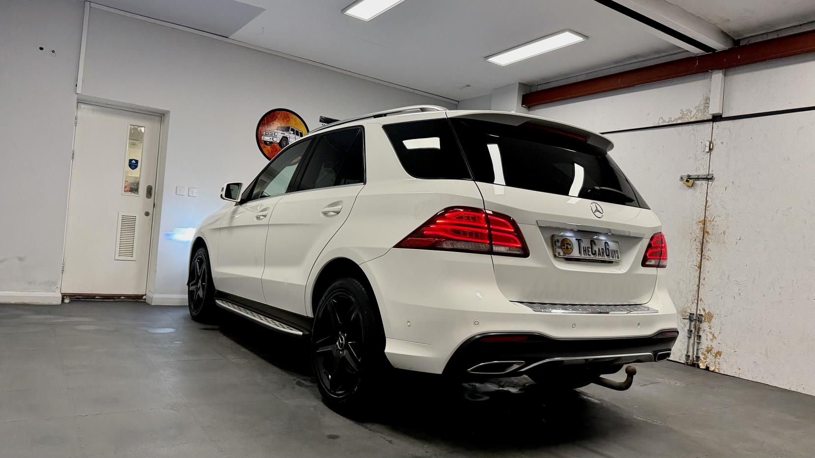 Mercedes-Benz GLE 2.1 GLE250d AMG Line (Premium) SUV 5dr Diesel G-Tronic 4MATIC Euro 6 (s/s) (204 ps)