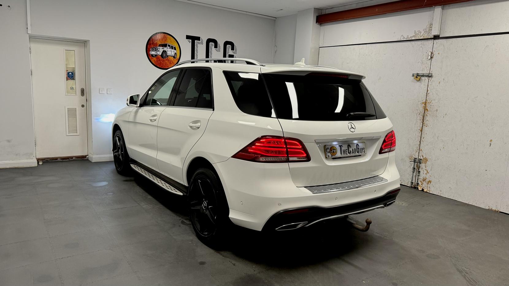 Mercedes-Benz GLE 2.1 GLE250d AMG Line (Premium) SUV 5dr Diesel G-Tronic 4MATIC Euro 6 (s/s) (204 ps)