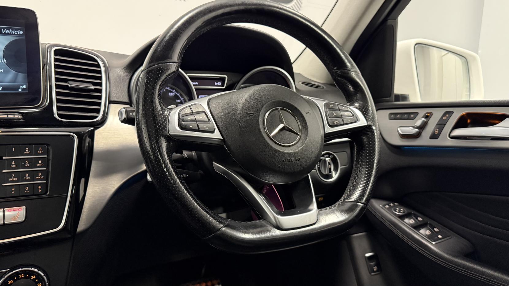 Mercedes-Benz GLE 2.1 GLE250d AMG Line (Premium) SUV 5dr Diesel G-Tronic 4MATIC Euro 6 (s/s) (204 ps)
