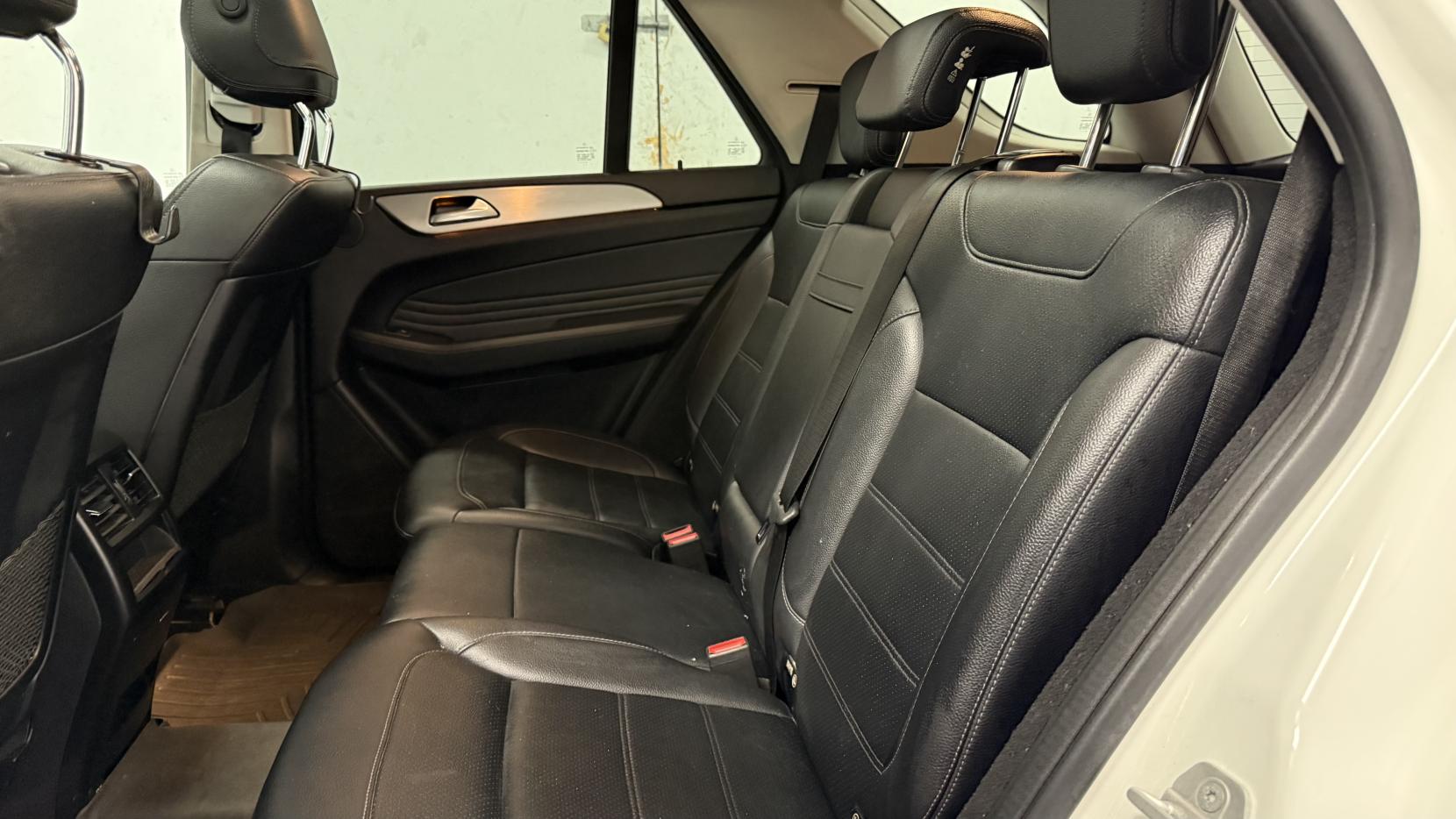 Mercedes-Benz GLE 2.1 GLE250d AMG Line (Premium) SUV 5dr Diesel G-Tronic 4MATIC Euro 6 (s/s) (204 ps)