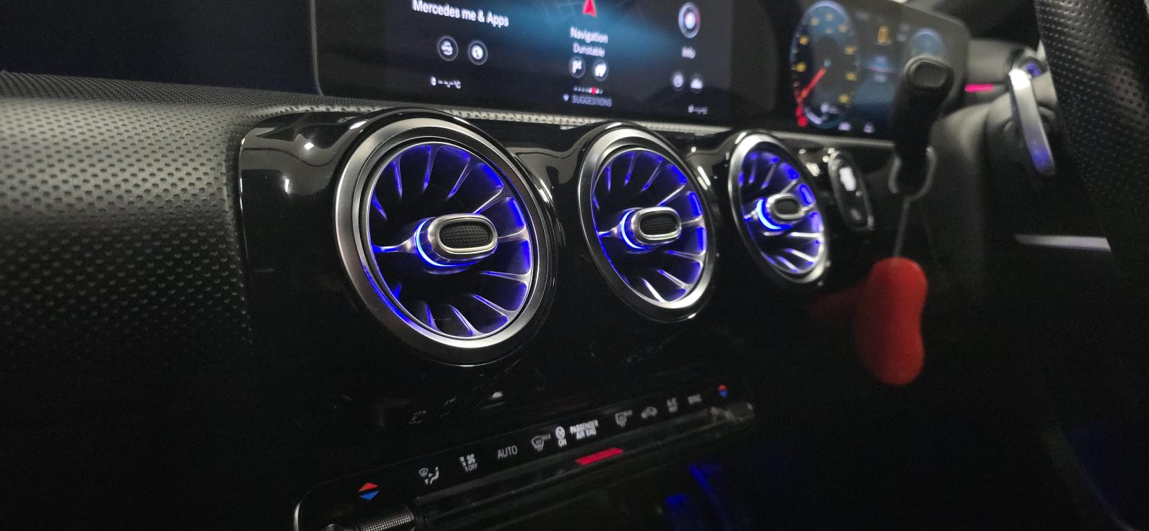 Mercedes-Benz A Class 1.5 A180d AMG Line (Premium) Hatchback 5dr Diesel 7G-DCT Euro 6 (s/s) (116 ps)