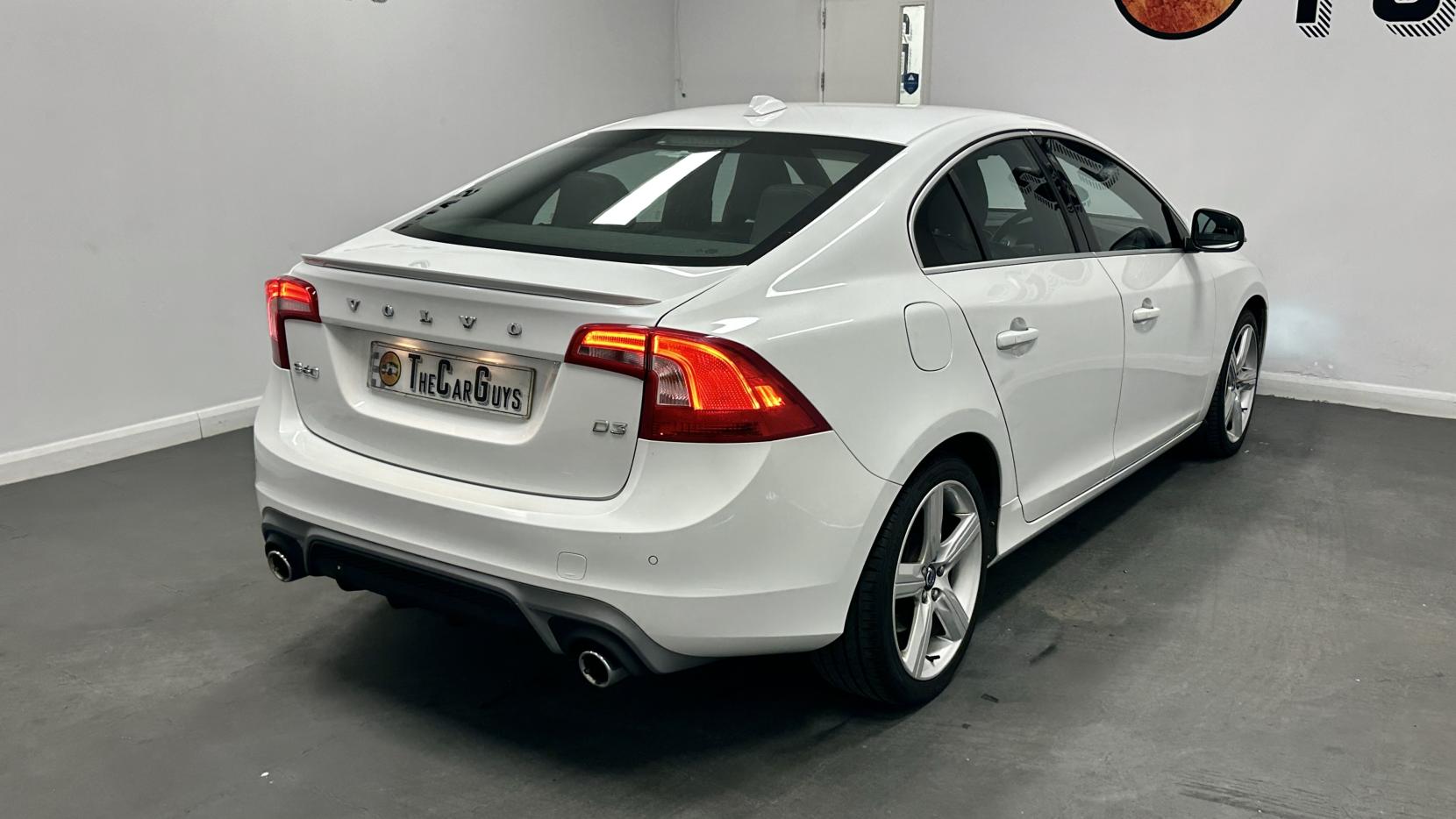 Volvo S60 2.0 D3 R-Design Nav Saloon 4dr Diesel Auto Euro 6 (s/s) (150 ps)