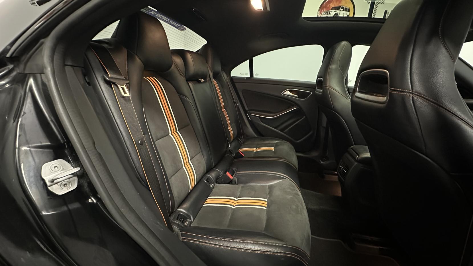 Mercedes-Benz CLA 2.1 CLA220d OrangeArt Coupe 4dr Diesel 7G-DCT Euro 6 (s/s) (177 ps)