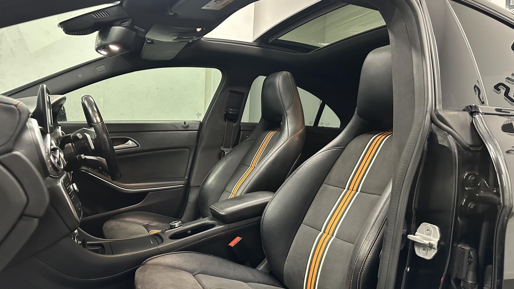 Mercedes-Benz CLA 2.1 CLA220d OrangeArt Coupe 4dr Diesel 7G-DCT Euro 6 (s/s) (177 ps)