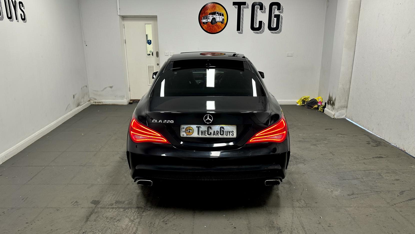 Mercedes-Benz CLA 2.1 CLA220d OrangeArt Coupe 4dr Diesel 7G-DCT Euro 6 (s/s) (177 ps)