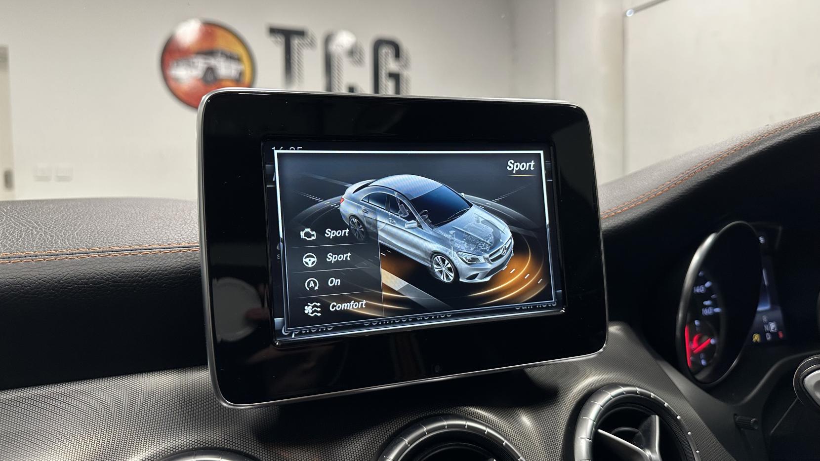 Mercedes-Benz CLA 2.1 CLA220d OrangeArt Coupe 4dr Diesel 7G-DCT Euro 6 (s/s) (177 ps)