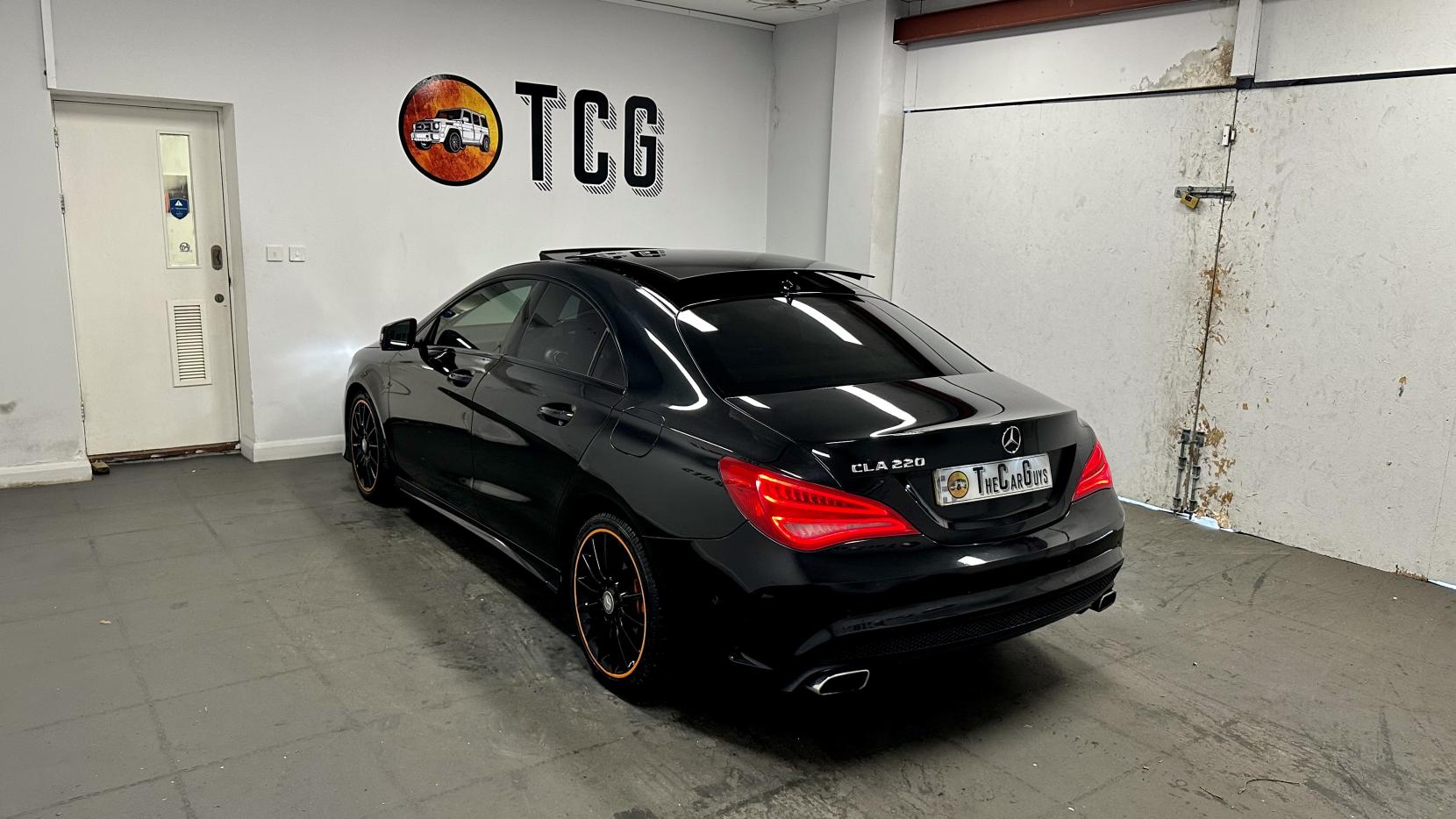 Mercedes-Benz CLA 2.1 CLA220d OrangeArt Coupe 4dr Diesel 7G-DCT Euro 6 (s/s) (177 ps)