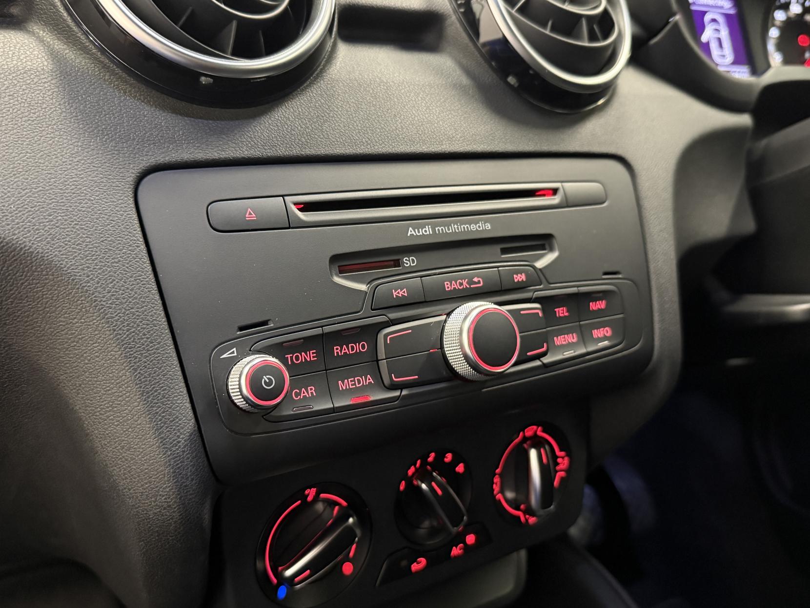 Audi A1 1.4 TFSI S line Hatchback 3dr Petrol Manual Euro 5 (s/s) (122 ps)