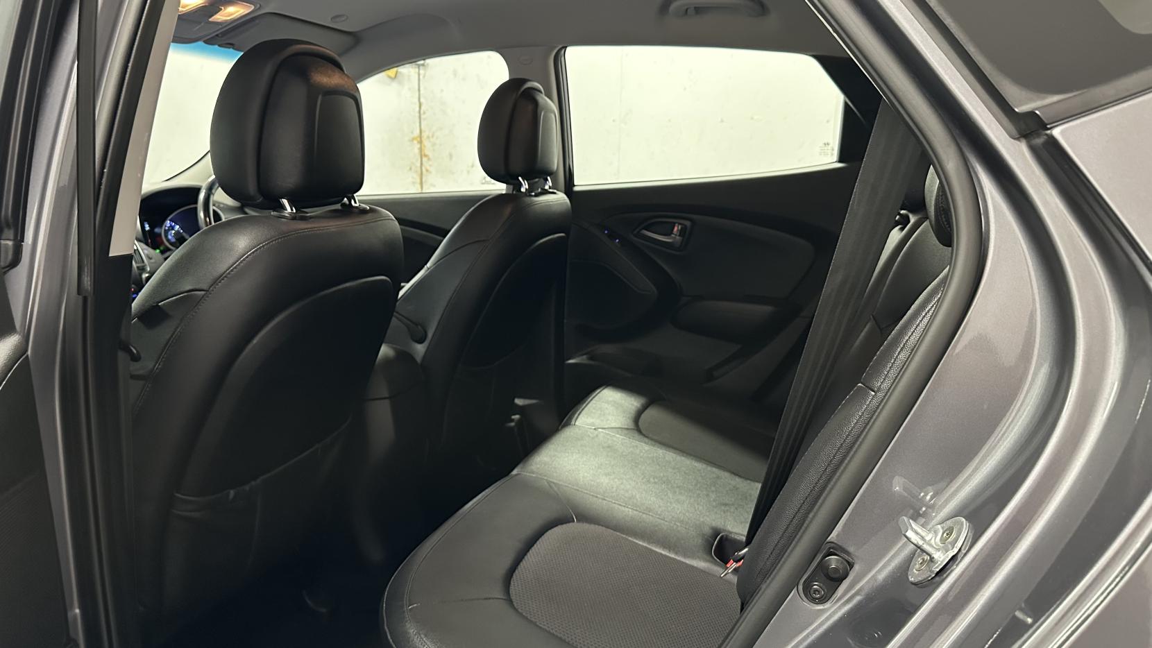 Hyundai ix35 1.7 CRDi SE SUV 5dr Diesel Manual Euro 5 (s/s) (115 ps)