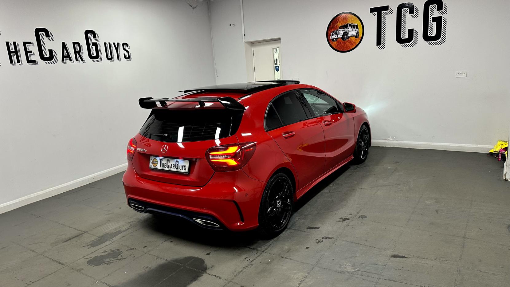 Mercedes-Benz A Class 2.1 A200d AMG Line (Premium Plus) Hatchback 5dr Diesel 7G-DCT Euro 6 (s/s) (136 ps)