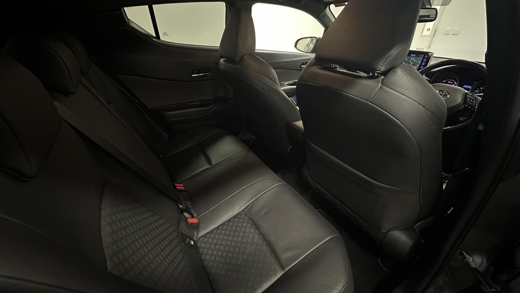 Toyota C-HR 1.8 VVT-h Excel SUV 5dr Petrol Hybrid CVT Euro 6 (s/s) (122 ps)