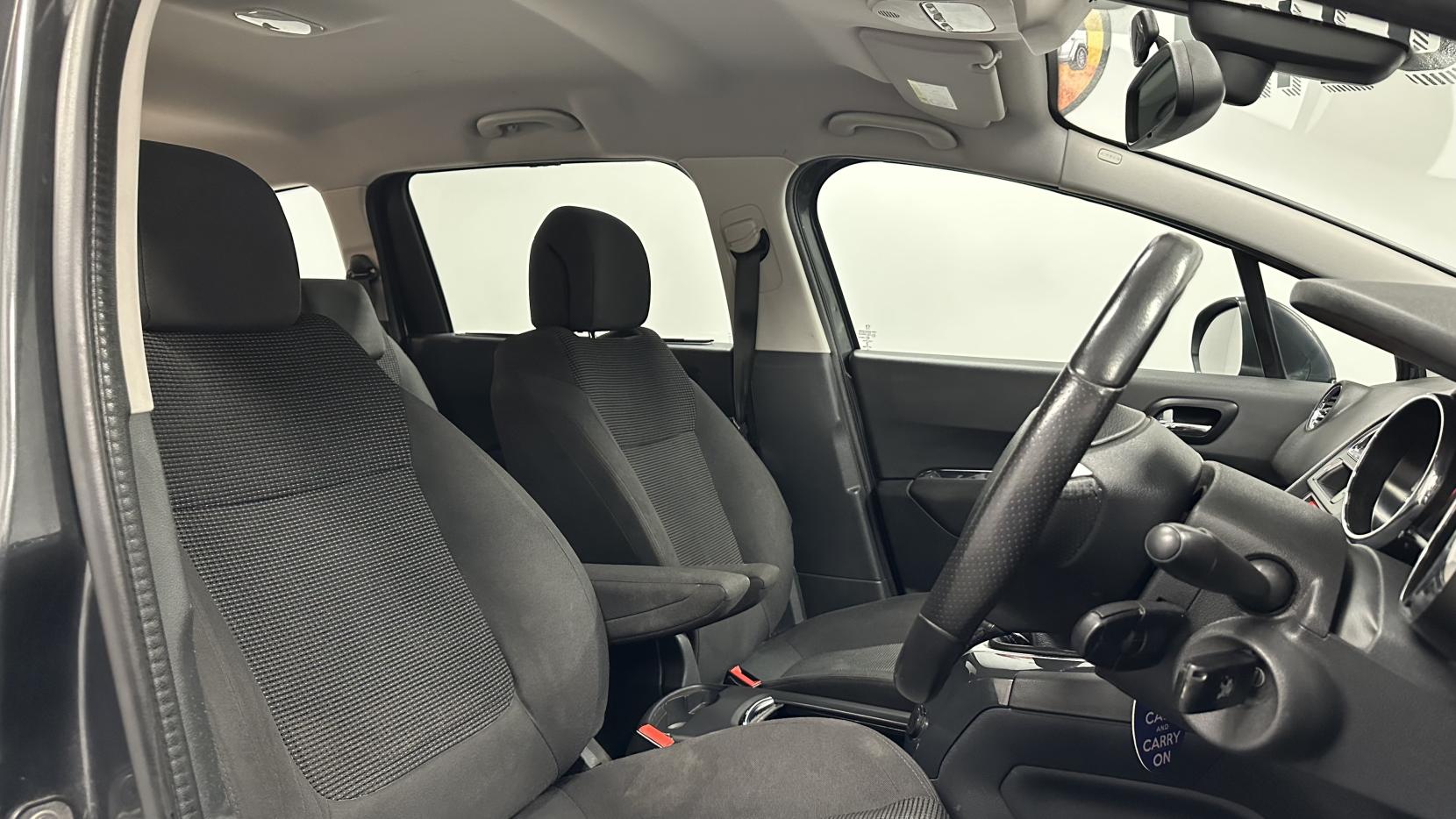 Peugeot 5008 1.6 BlueHDi Active MPV 5dr Diesel Manual Euro 6 (s/s) (120 ps)