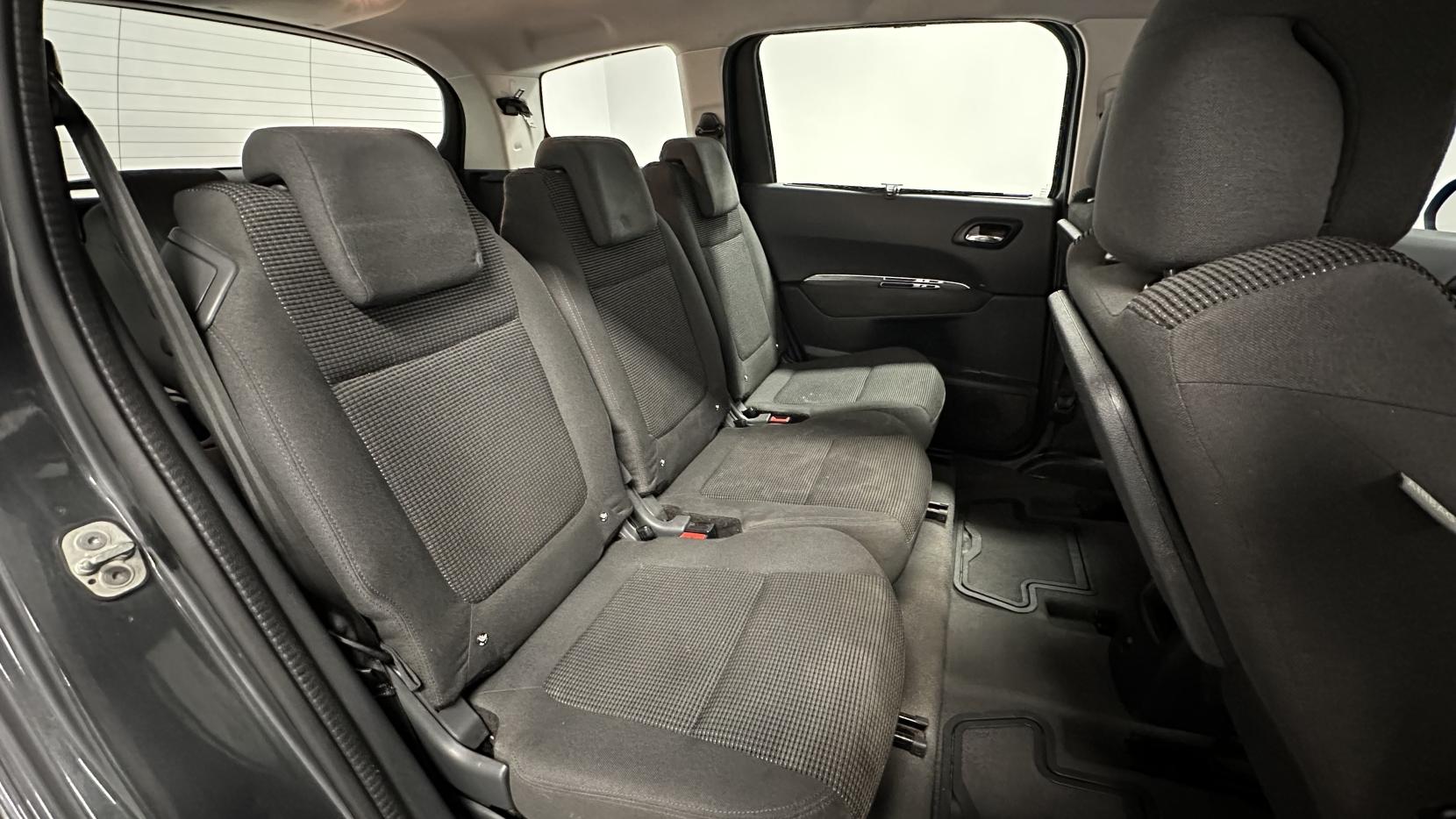 Peugeot 5008 1.6 BlueHDi Active MPV 5dr Diesel Manual Euro 6 (s/s) (120 ps)