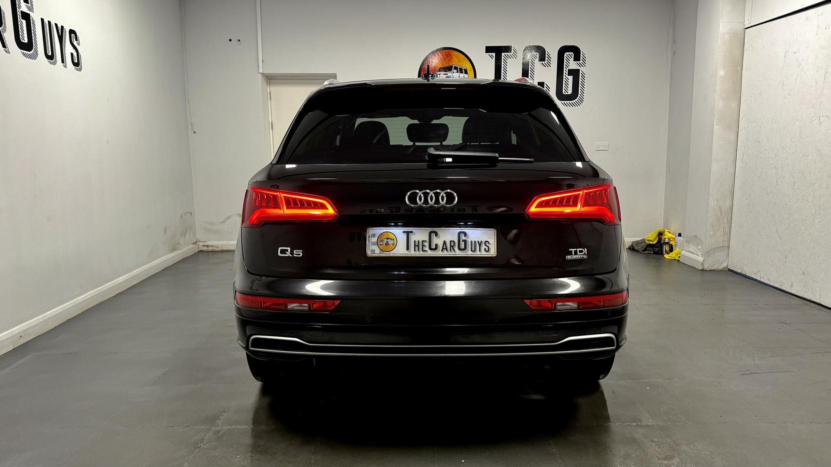 Audi Q5 2.0 TDI S line SUV 5dr Diesel S Tronic quattro Euro 6 (s/s) (190 ps)