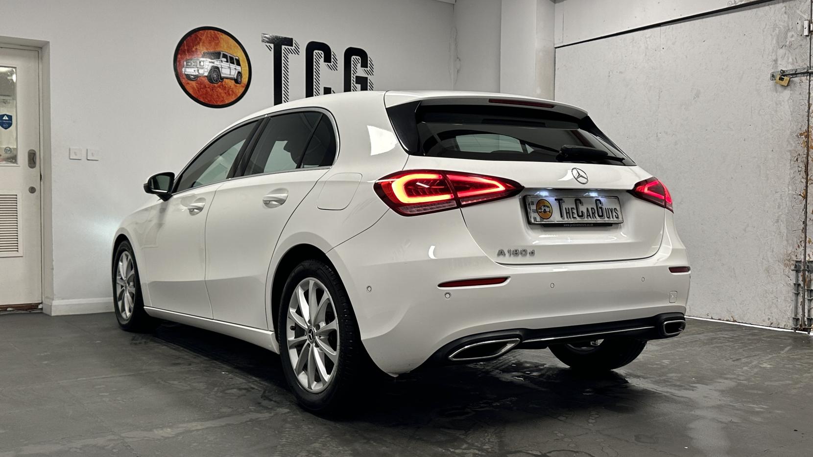 Mercedes-Benz A Class 1.5 A180d Sport (Executive) Hatchback 5dr Diesel 7G-DCT Euro 6 (s/s) (116 ps)