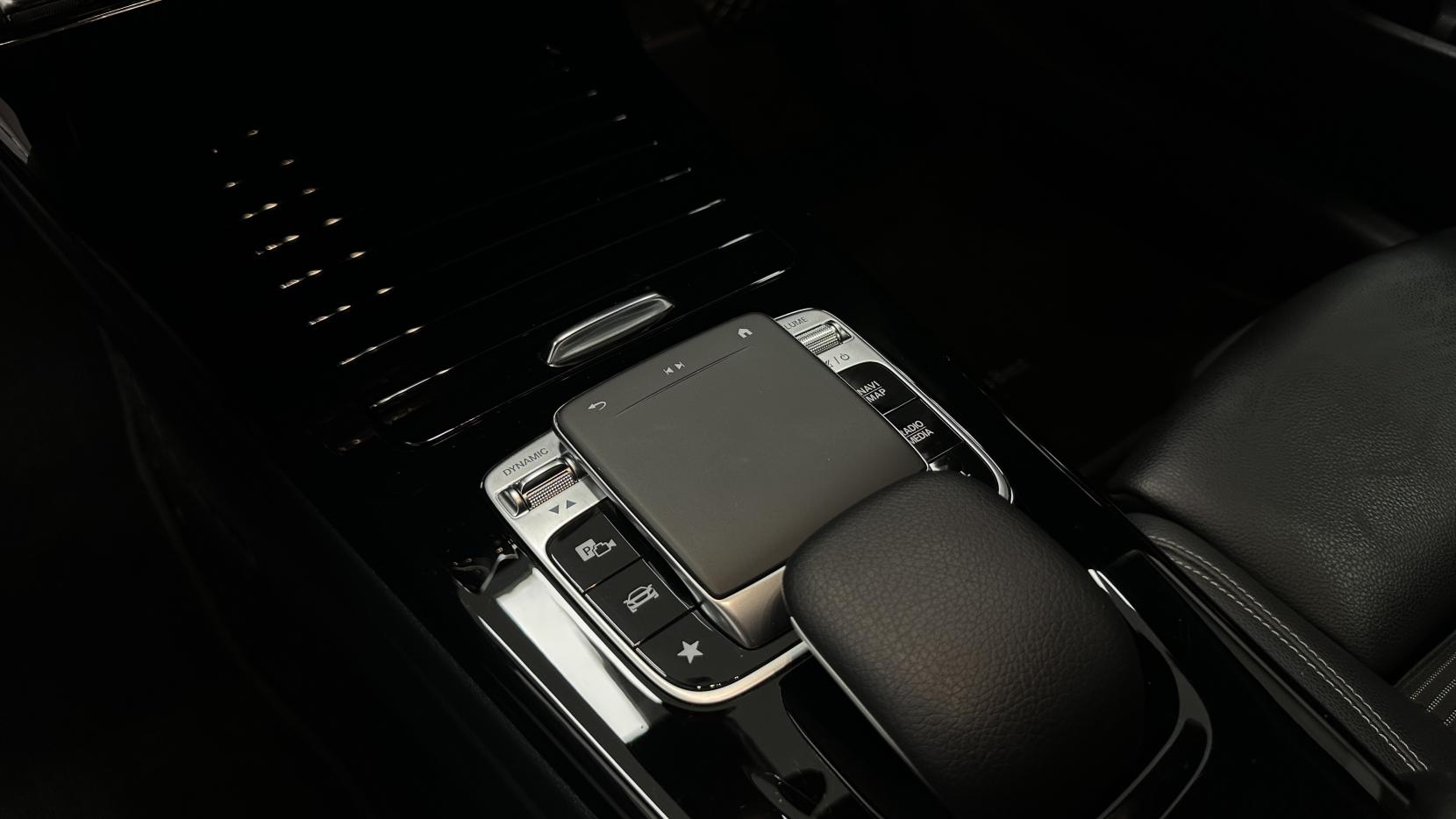 Mercedes-Benz A Class 1.5 A180d Sport (Executive) Hatchback 5dr Diesel 7G-DCT Euro 6 (s/s) (116 ps)