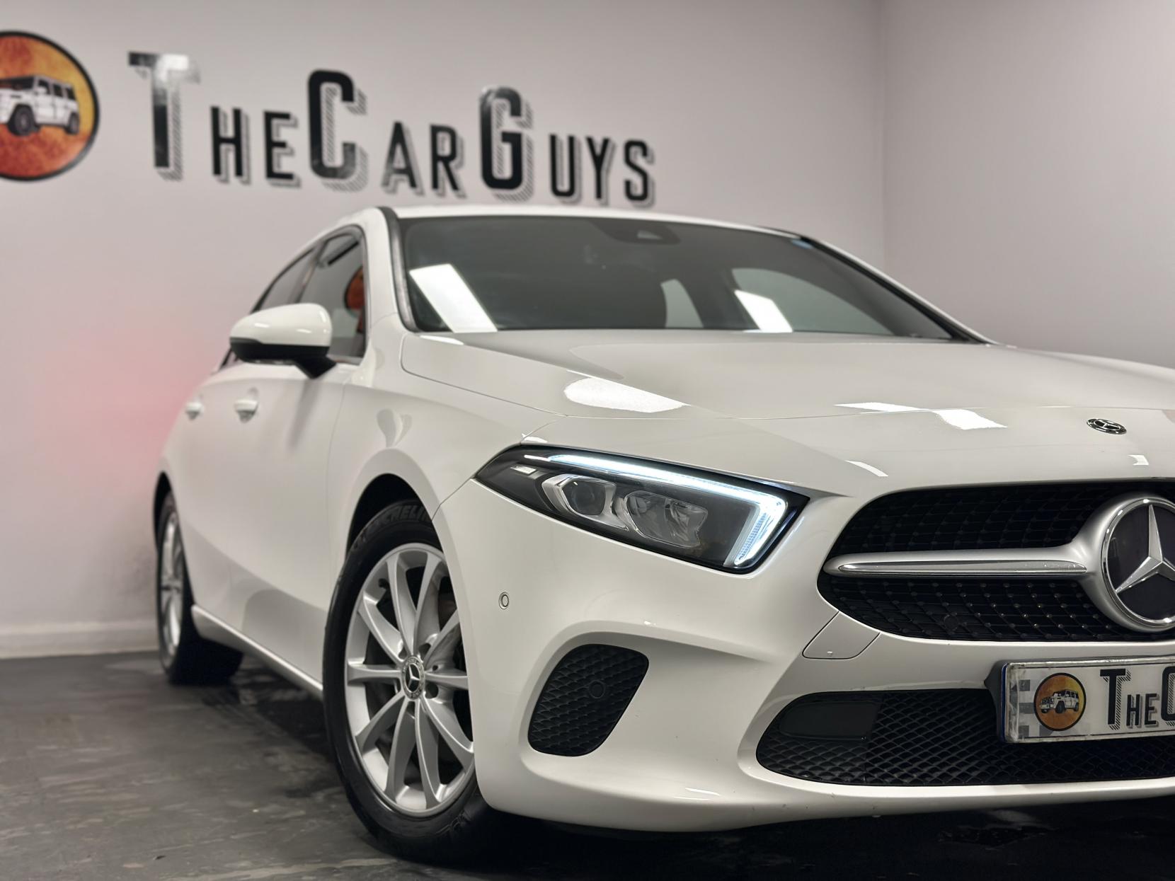 Mercedes-Benz A Class 1.5 A180d Sport (Executive) Hatchback 5dr Diesel 7G-DCT Euro 6 (s/s) (116 ps)