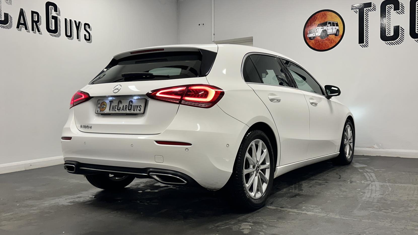 Mercedes-Benz A Class 1.5 A180d Sport (Executive) Hatchback 5dr Diesel 7G-DCT Euro 6 (s/s) (116 ps)