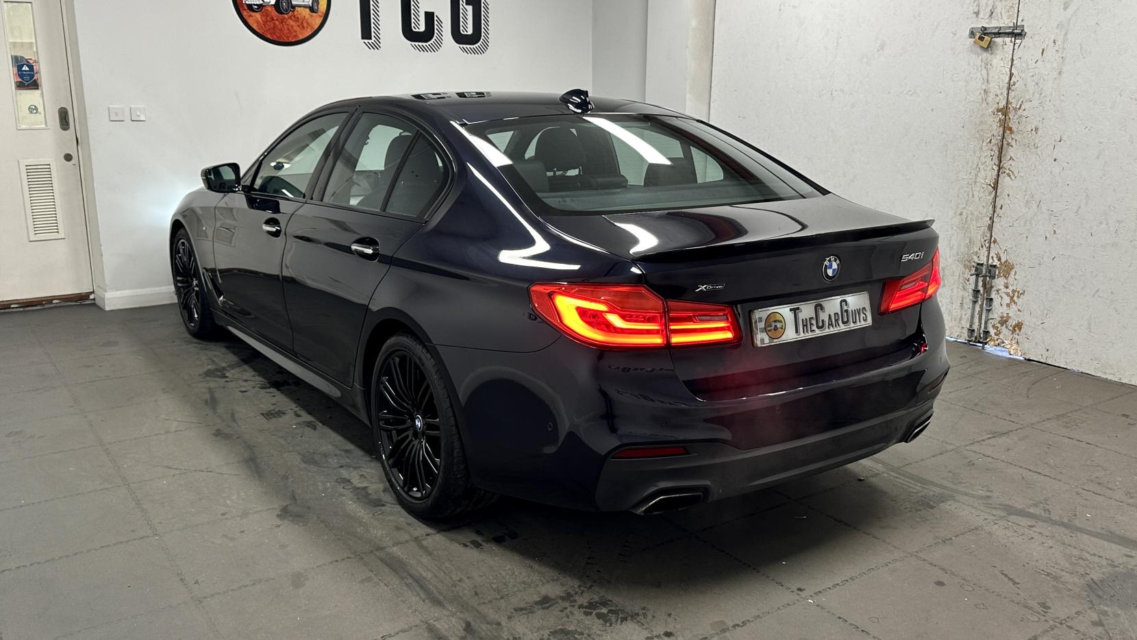 BMW 5 Series 3.0 540i M Sport Saloon 4dr Petrol Auto xDrive Euro 6 (s/s) (340 ps)