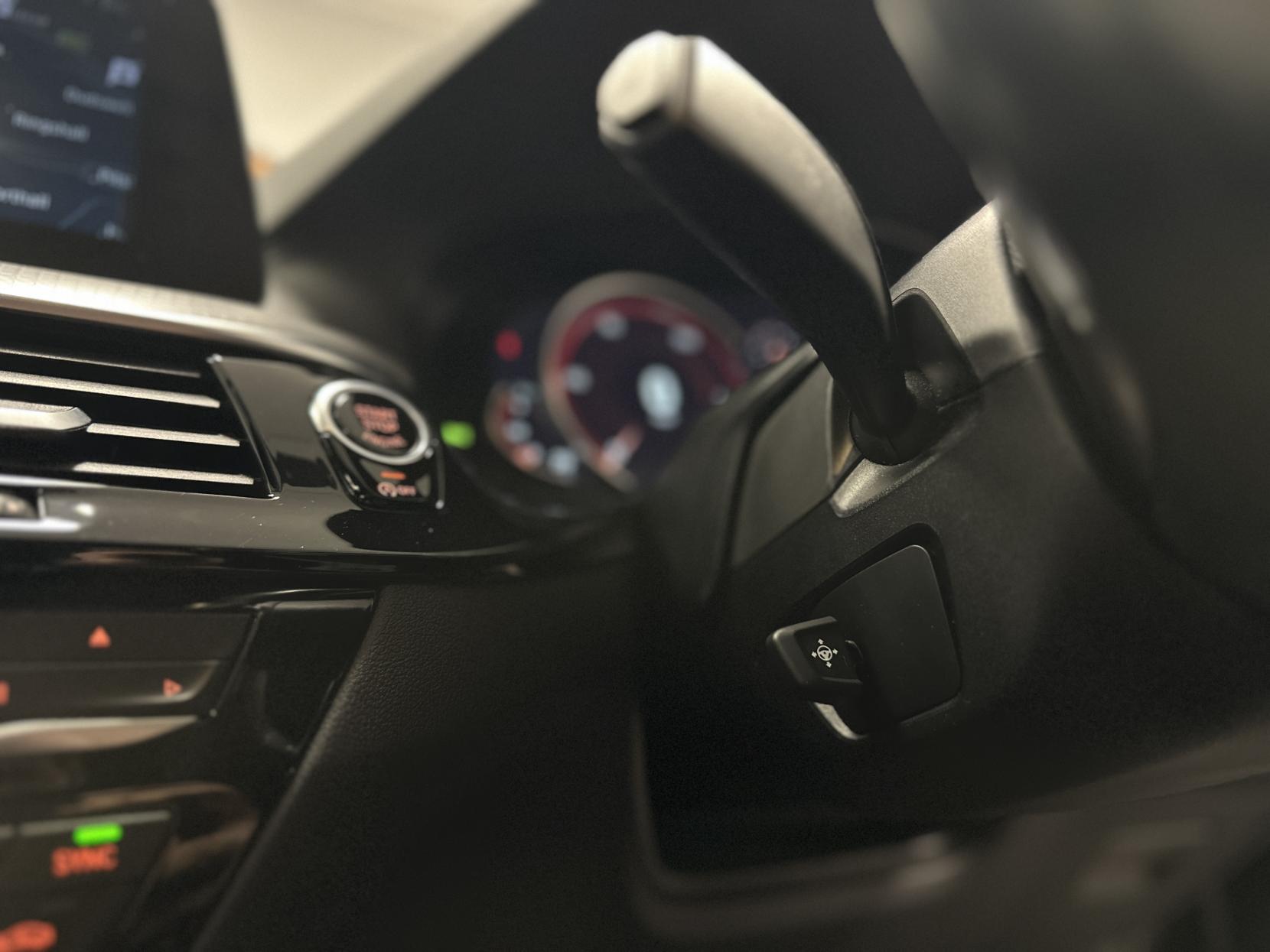 BMW 5 Series 3.0 540i M Sport Saloon 4dr Petrol Auto xDrive Euro 6 (s/s) (340 ps)