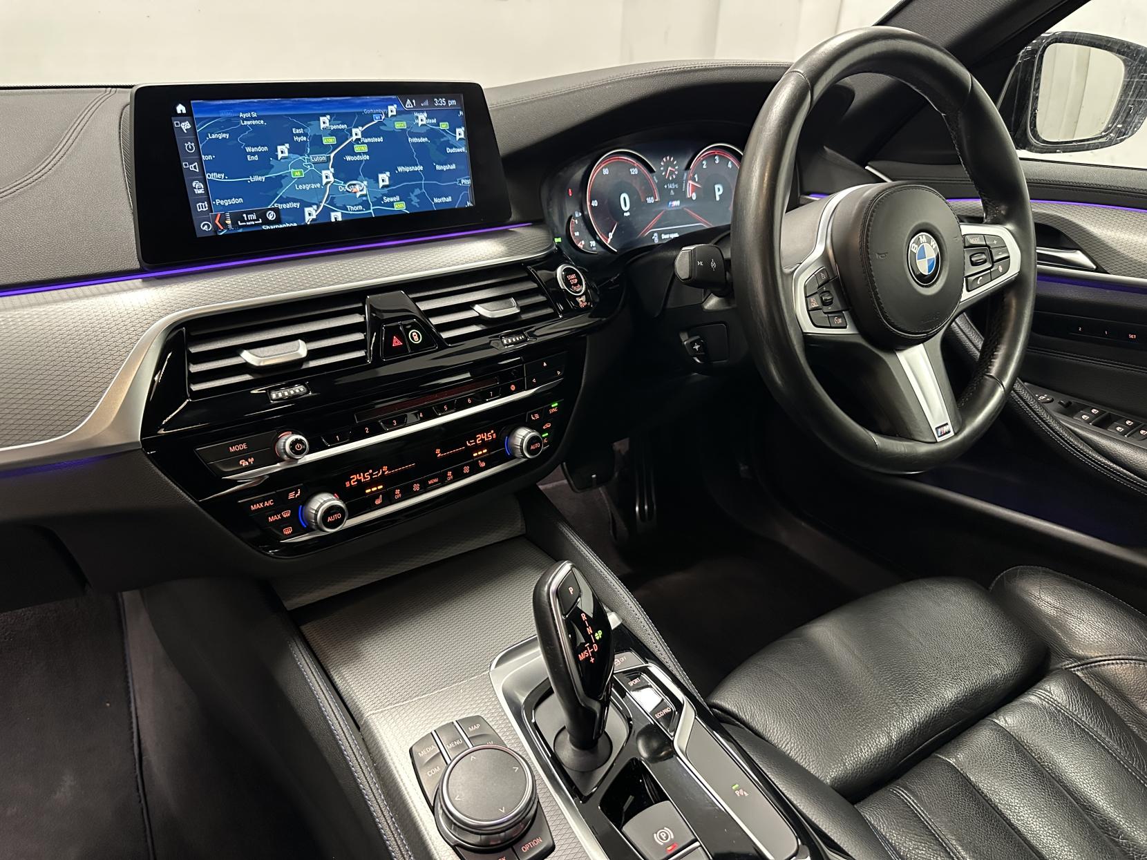 BMW 5 Series 3.0 540i M Sport Saloon 4dr Petrol Auto xDrive Euro 6 (s/s) (340 ps)