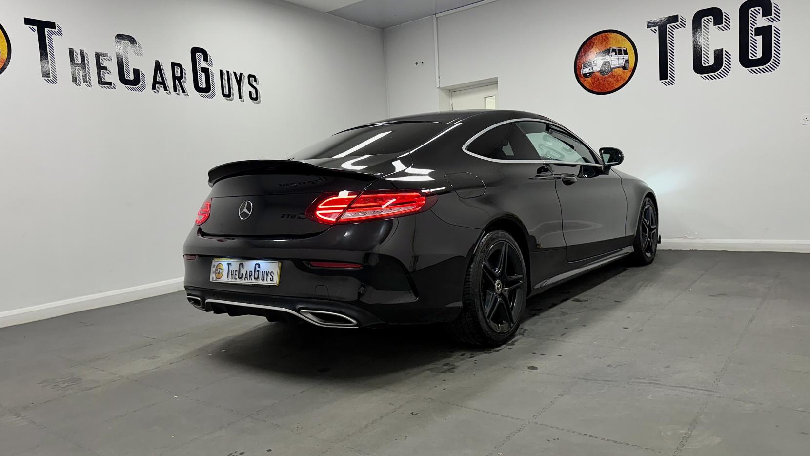 Mercedes-Benz C Class 2.0 C300d AMG Line (Premium) Coupe 2dr Diesel G-Tronic+ Euro 6 (s/s) (245 ps)